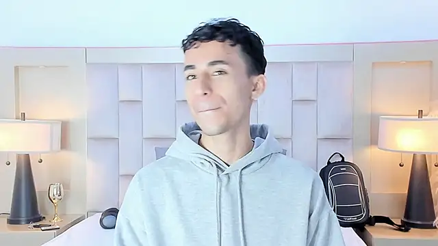 Zahir_Ashar Adlı Modelin Web Kamerası Şovu