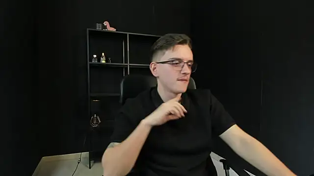 FelixStarkk's Webcam Show