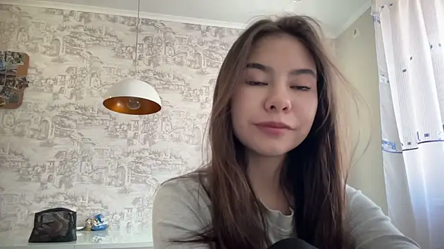Ellewaay Adlı Modelin Canlı XXX Sohbeti