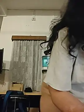 NakedMILFx's Live XXX Chat