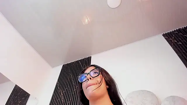 ValenRosse's Live XXX Chat