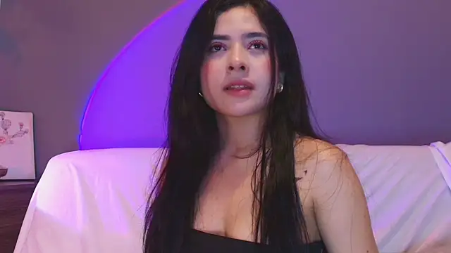 adara_johnson__ – Naživo XXX chat