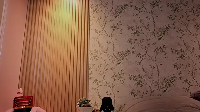 Chat XXX ao vivo de Charlotte__Miller