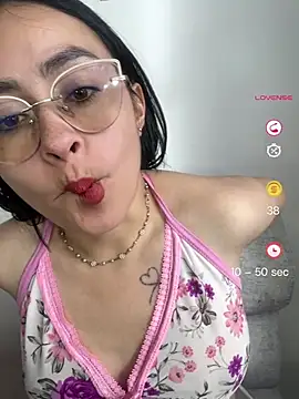 Anni_Rose webkamerás műsora