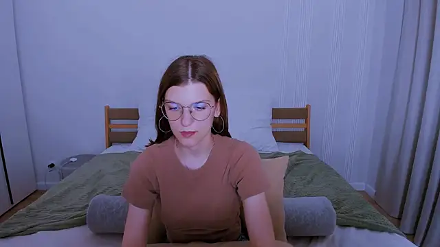 AnnaThorne's Live XXX Chat