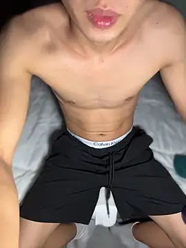 TuanTrankkk 在線直播表演