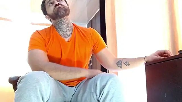 aronmiller404 webkamerás műsora