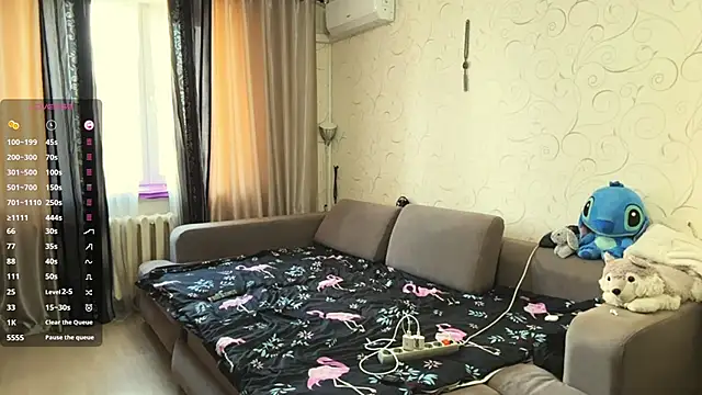 MidGoo's Webcam Show