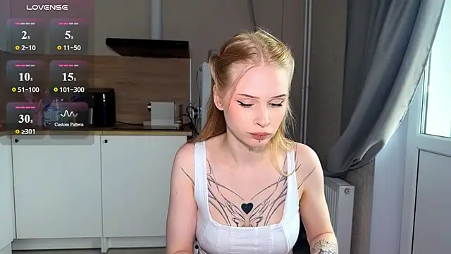 lisa_barbie 现场XXX聊天