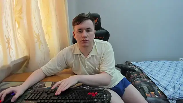 Show modela iliaskrislove na web-kameri