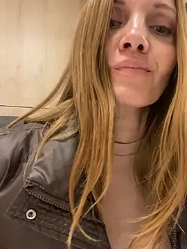 Živý XXX chat miss_darsi