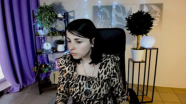 Онлайн чат XXX MartaEdams