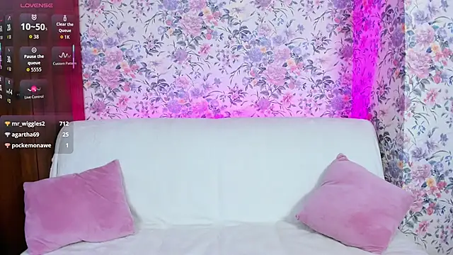Онлайн чат XXX MissAlison__
