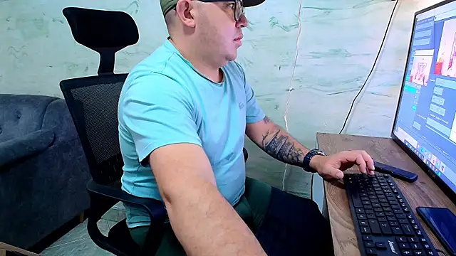 maximo_daddy Webcam-Show