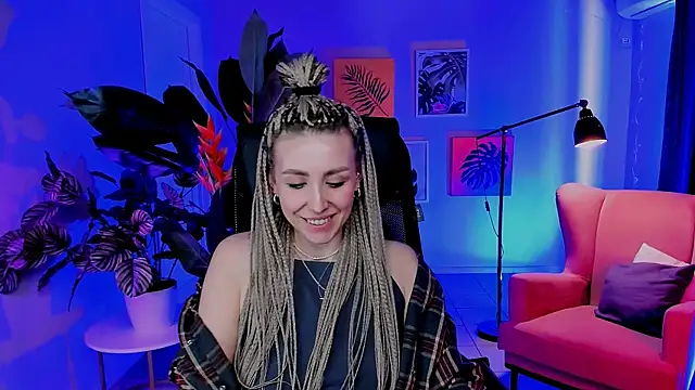 MonicaRiley's Live XXX Chat