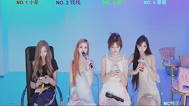 ZZ00033S Live XXX-Chat