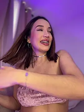 Chat XXX en directo de Bella-taylorr