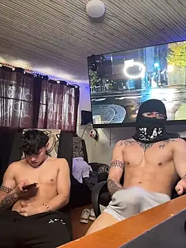Pokazy przed kamerką – jffken