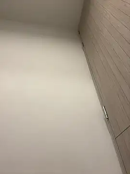 Онлайн чат XXX Rae_Lil_White