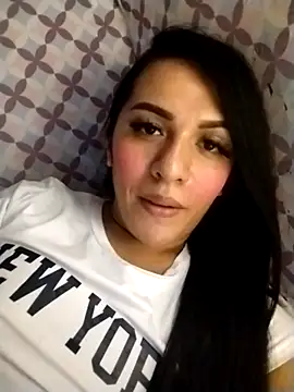 دردشة Yourbabyshane الجنسية المباشرة