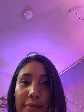 Chat XXX en directo de caroline__muller