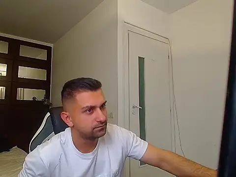 BryceReignn Live XXX chat
