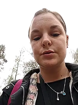 SwedishJennifer webcam show