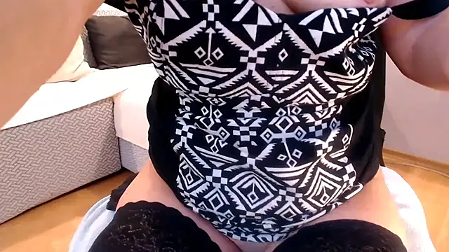 Chatroom XXX en direct de love-bionda