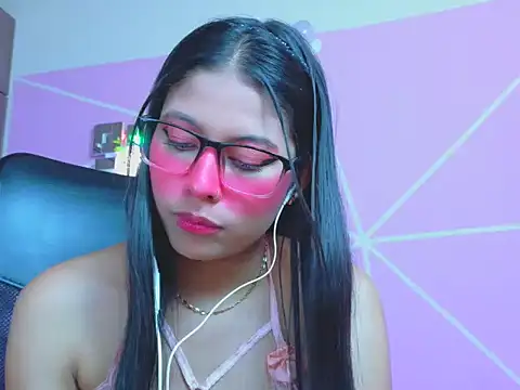 _ALLYSON18_'s Live XXX Chat
