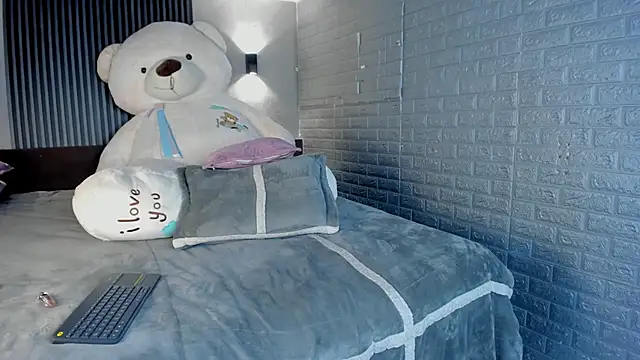 Magic_ivone 라이브 XXX 채팅