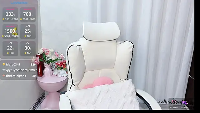 Clover_Nhi Live XXX Chat
