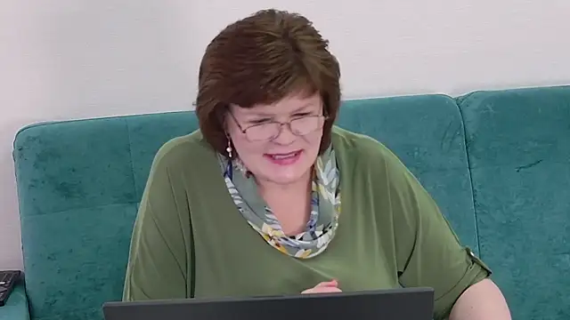 Chat +18 de Sandra_Sunrise ao vivo