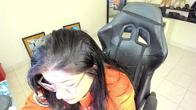 Živý XXX chat BellaFlaming