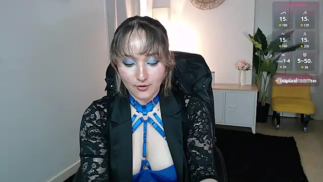 Crystal-dreamt Live XXX Chat