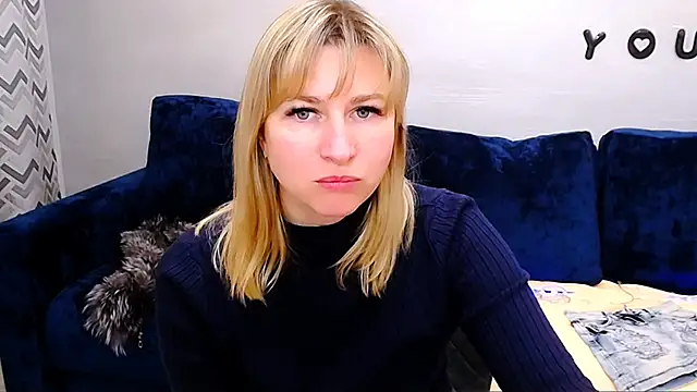 Incredible_Ariela Pertunjukan Webcam