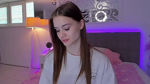 LuisaClover 라이브 XXX 채팅