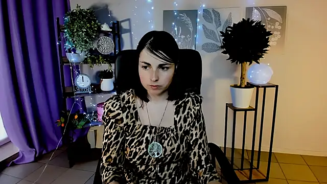 Chat +18 de MartaEdams ao vivo