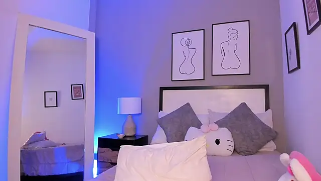 QueenRose___ 라이브 XXX 채팅