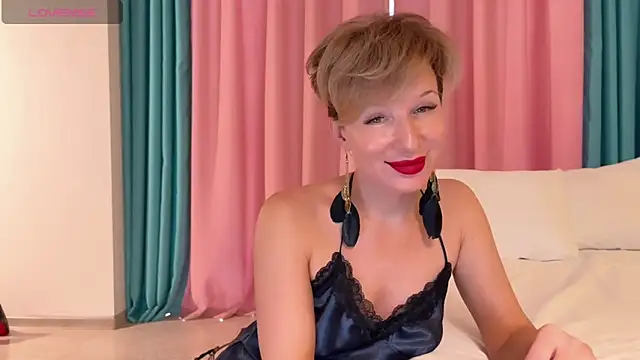 UrGoddessJenny 라이브 XXX 채팅