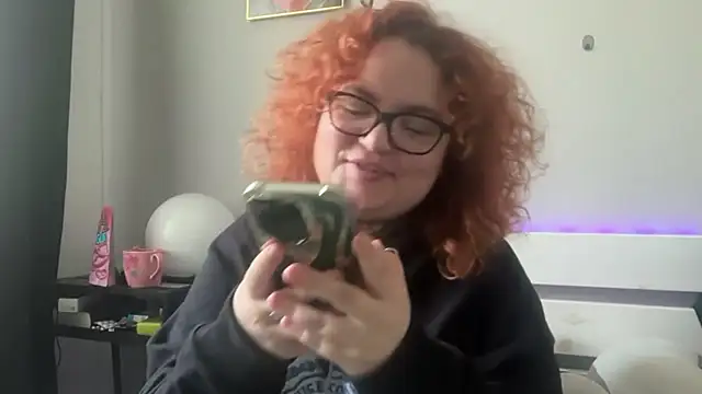 Webkamerová show altpersonaa