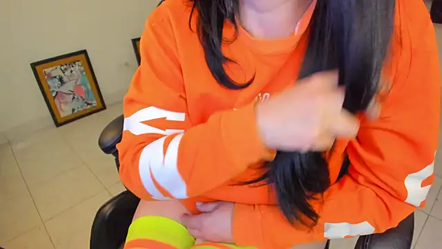 BellaFlaming 即時 XXX 聊天