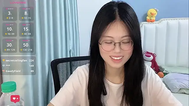 Chat XXX en directo de Luna-666