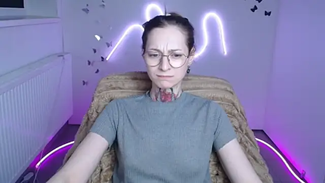 Esmi_Winter's Live XXX Chat