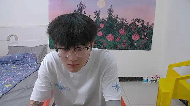 KK-cuteboy Show Webcam