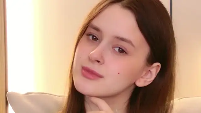 EvaSwen Adlı Modelin Web Kamerası Şovu