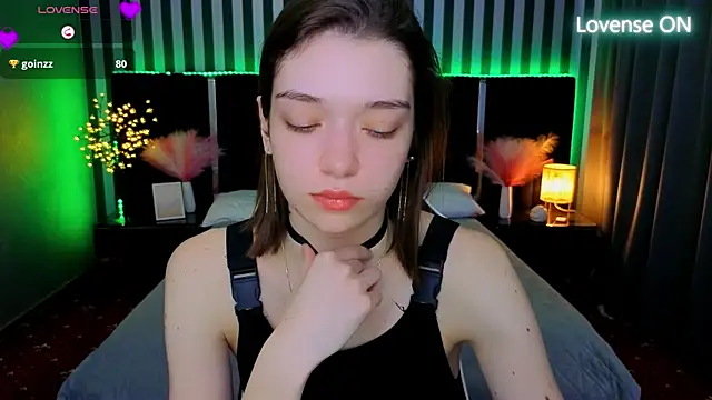 Онлайн чат XXX Cherry_Wipe