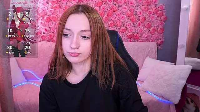 FoxyMayy: онлайн-секс-чат