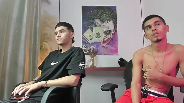 your_d0ll1's Live XXX Chat