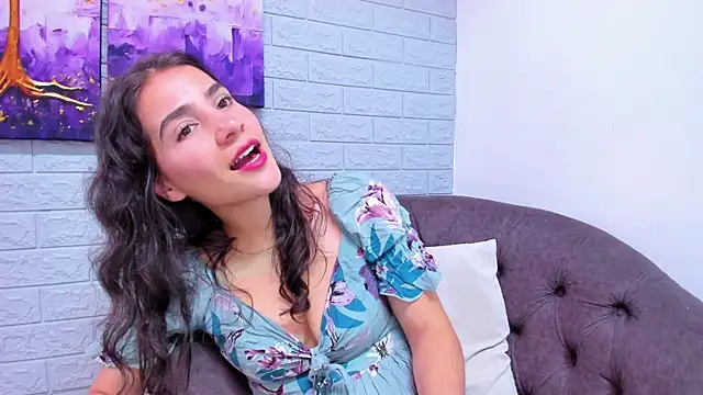 Chat XXX ao vivo de Miranda_doll_