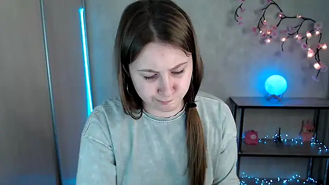 Milka_kamila 现场XXX聊天